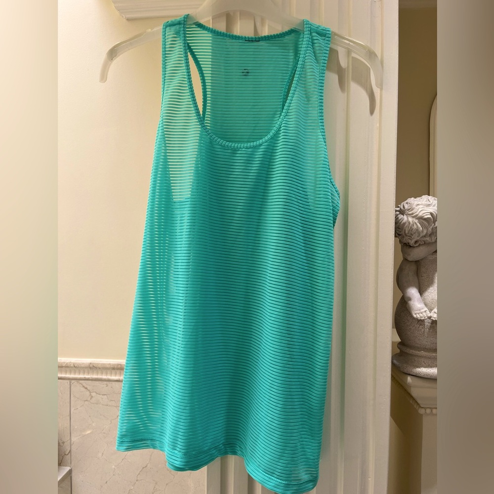 Breezy, green, mesh exercise tank, size S.